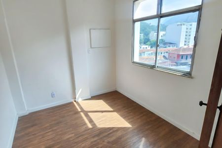 Apartamento para alugar com 93m², 3 quartos e sem vaga Apartamento para alugar com 93m², 3 quartos e sem vagaQuarto 1