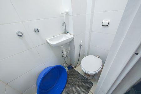Apartamento para alugar com 93m², 3 quartos e sem vaga Apartamento para alugar com 93m², 3 quartos e sem vagaBanheiro de Serviço