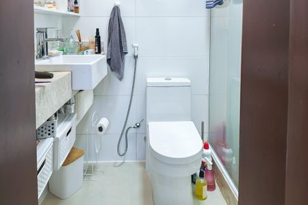 Apartamento para alugar com 93m², 3 quartos e sem vaga Apartamento para alugar com 93m², 3 quartos e sem vagaBanheiro