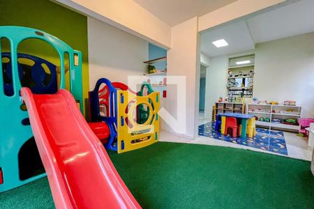 Apartamento à venda com 110m², 3 quartos e 4 vagas Apartamento à venda com 110m², 3 quartos e 4 vagasÁrea comum