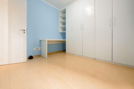 Apartamento à venda com 110m², 3 quartos e 4 vagas Apartamento à venda com 110m², 3 quartos e 4 vagasQuarto 1