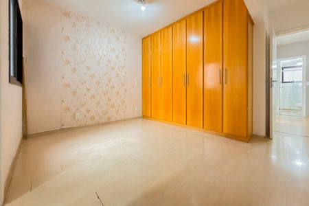 Apartamento à venda com 110m², 3 quartos e 4 vagas Apartamento à venda com 110m², 3 quartos e 4 vagasSuíte