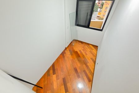 Apartamento à venda com 110m², 3 quartos e 4 vagas Apartamento à venda com 110m², 3 quartos e 4 vagasEscritório