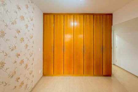 Apartamento à venda com 110m², 3 quartos e 4 vagas Apartamento à venda com 110m², 3 quartos e 4 vagasSuíte