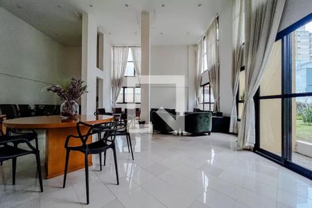 Apartamento à venda com 110m², 3 quartos e 4 vagas Apartamento à venda com 110m², 3 quartos e 4 vagasÁrea comum