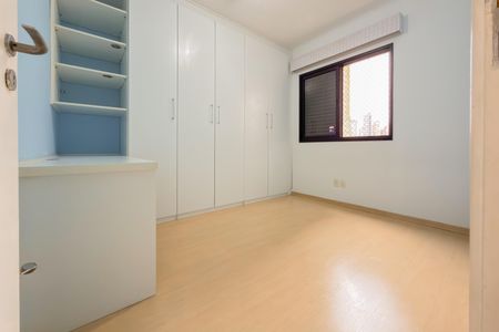 Apartamento à venda com 110m², 3 quartos e 4 vagas Apartamento à venda com 110m², 3 quartos e 4 vagasQuarto 1