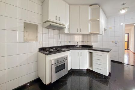 Apartamento à venda com 110m², 3 quartos e 4 vagas Apartamento à venda com 110m², 3 quartos e 4 vagasCozinha