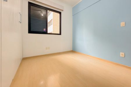 Apartamento à venda com 110m², 3 quartos e 4 vagas Apartamento à venda com 110m², 3 quartos e 4 vagasQuarto 1