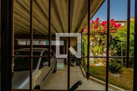 Casa à venda com 160m², 5 quartos e 3 vagas