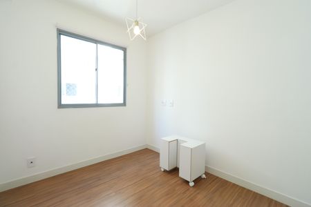 Quarto de apartamento para alugar com 1 quarto, 30m² em Várzea da Barra Funda, São Paulo