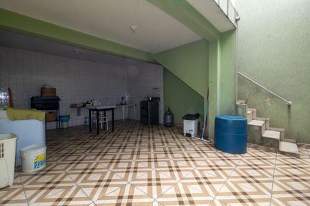 Casa à venda com 202m², 5 quartos e 3 vagas Casa à venda com 202m², 5 quartos e 3 vagasQuintal e Área de Serviço