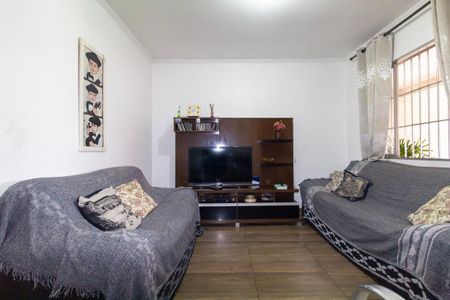 Casa à venda com 202m², 5 quartos e 3 vagas Casa à venda com 202m², 5 quartos e 3 vagasSala