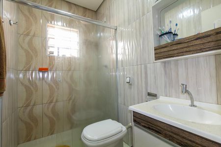 Casa à venda com 202m², 5 quartos e 3 vagas Casa à venda com 202m², 5 quartos e 3 vagasBanheiro Social