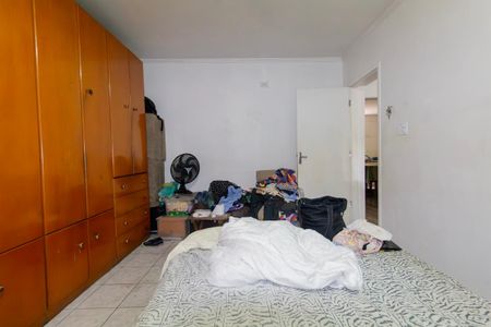 Casa à venda com 202m², 5 quartos e 3 vagas Casa à venda com 202m², 5 quartos e 3 vagasQuarto 1
