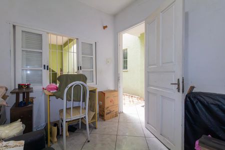 Casa à venda com 202m², 5 quartos e 3 vagas Casa à venda com 202m², 5 quartos e 3 vagasQuarto 3