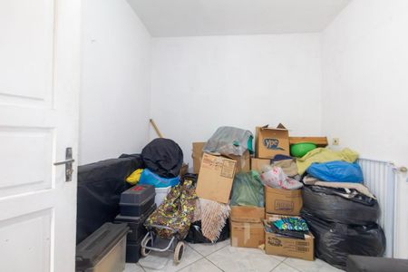 Casa à venda com 202m², 5 quartos e 3 vagas Casa à venda com 202m², 5 quartos e 3 vagasQuarto 3
