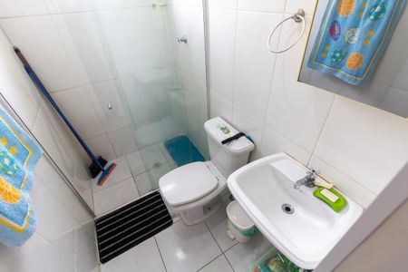 Casa à venda com 202m², 5 quartos e 3 vagas Casa à venda com 202m², 5 quartos e 3 vagasBanheiro Social 2