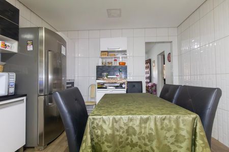 Casa à venda com 202m², 5 quartos e 3 vagas Casa à venda com 202m², 5 quartos e 3 vagasCozinha