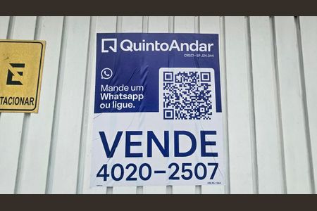 Casa à venda com 202m², 5 quartos e 3 vagas Casa à venda com 202m², 5 quartos e 3 vagasPlaca