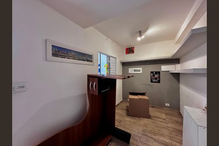 Casa à venda com 165m², 3 quartos e 2 vagasQuarto de Serviço 