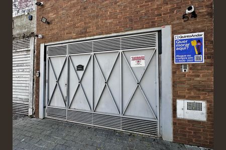 Casa à venda com 165m², 3 quartos e 2 vagasFachada 