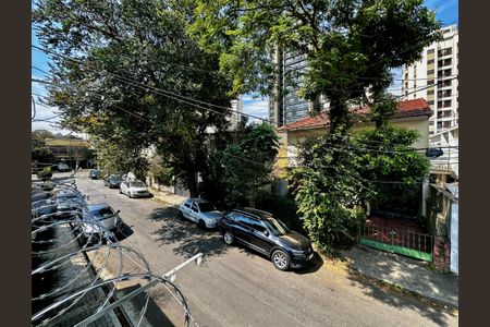 Casa à venda com 165m², 3 quartos e 2 vagasVista Quarto 3