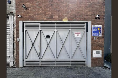 Casa à venda com 165m², 3 quartos e 2 vagasFachada 