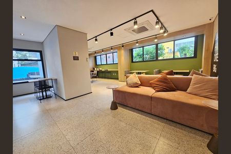 Apartamento à venda com 36m², 1 quarto e sem vaga Apartamento à venda com 36m², 1 quarto e sem vagaÁrea comum - Salão de festas