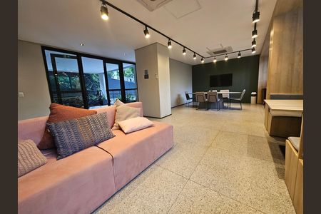 Apartamento à venda com 36m², 1 quarto e sem vaga Apartamento à venda com 36m², 1 quarto e sem vagaÁrea comum - Salão de festas