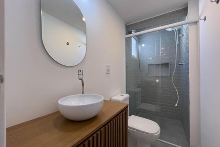 Banheiro de apartamento para alugar com 2 quartos, 65m² em Paraíso, São Paulo