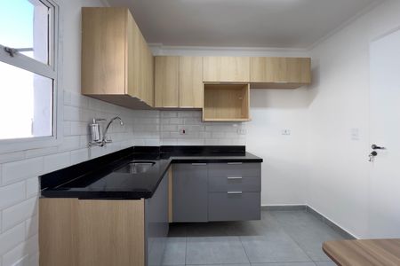 Cozinha de apartamento para alugar com 2 quartos, 65m² em Paraíso, São Paulo