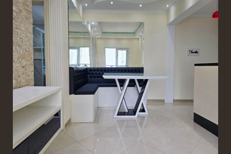 Sala de apartamento para alugar com 3 quartos, 58m² em Jardim Gracinda, Guarulhos