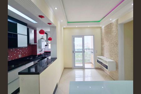 Sala  de apartamento para alugar com 3 quartos, 58m² em Jardim Gracinda, Guarulhos