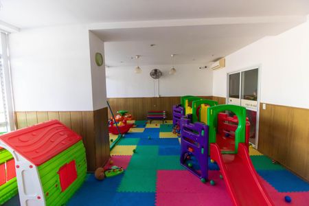 Apartamento para alugar com 80m², 3 quartos e 1 vagaÁrea comum