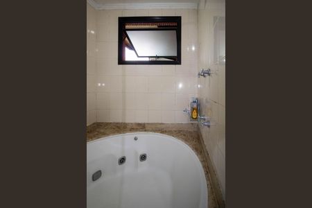 Apartamento à venda com 150m², 3 quartos e 3 vagasBanheiro Suíte 1