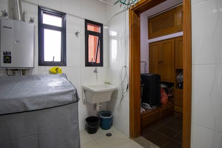 Apartamento à venda com 150m², 3 quartos e 3 vagasÁrea de Serviço