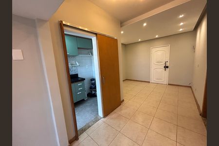 Sala de apartamento para alugar com 2 quartos, 52m² em Lins de Vasconcelos, Rio de Janeiro