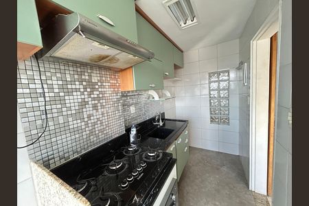 Apartamento à venda com 52m², 2 quartos e 1 vagaCozinha