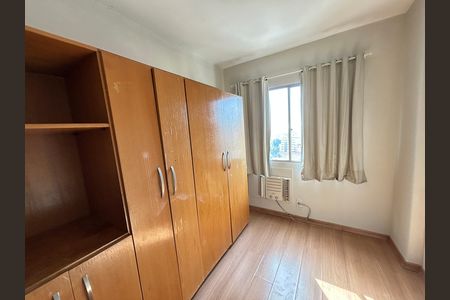 Quarto 1 de apartamento para alugar com 2 quartos, 52m² em Lins de Vasconcelos, Rio de Janeiro