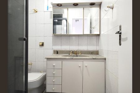 Apartamento à venda com 92m², 2 quartos e 1 vaga Apartamento à venda com 92m², 2 quartos e 1 vagaBanheiro