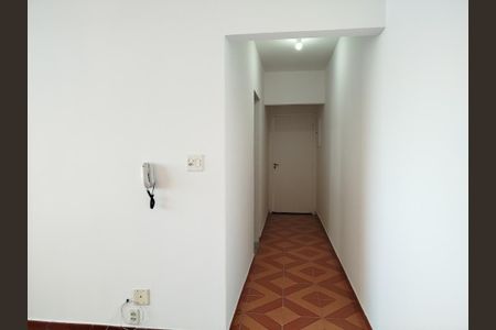 Apartamento à venda com 92m², 2 quartos e 1 vaga Apartamento à venda com 92m², 2 quartos e 1 vagaCorredor