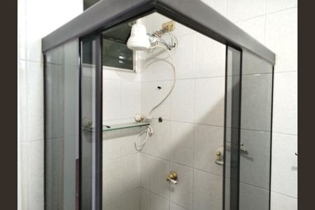 Apartamento à venda com 92m², 2 quartos e 1 vaga Apartamento à venda com 92m², 2 quartos e 1 vagaBanheiro