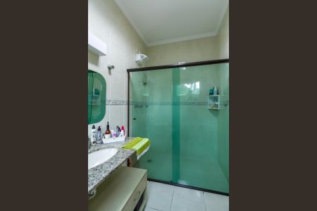 Casa à venda com 300m², 3 quartos e 4 vagas Casa à venda com 300m², 3 quartos e 4 vagasBanheiro da Suíte 3