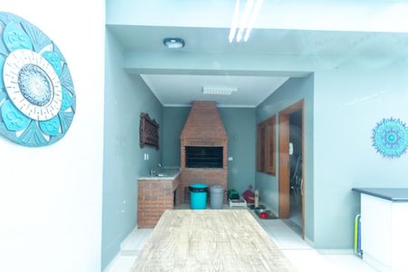 Casa à venda com 300m², 3 quartos e 4 vagas Casa à venda com 300m², 3 quartos e 4 vagasVista da Cozinha