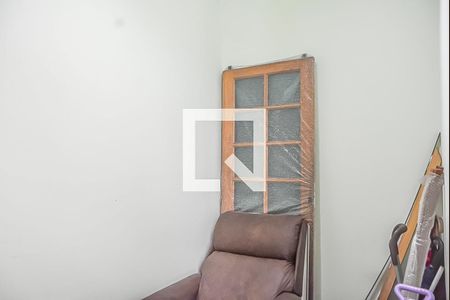 Casa à venda com 300m², 3 quartos e 4 vagas Casa à venda com 300m², 3 quartos e 4 vagasQuarto de Serviço