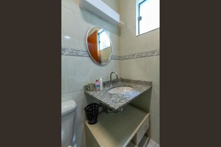 Casa à venda com 300m², 3 quartos e 4 vagas Casa à venda com 300m², 3 quartos e 4 vagasBanheiro da Suíte 2