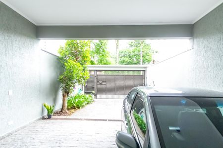 Casa à venda com 300m², 3 quartos e 4 vagas Casa à venda com 300m², 3 quartos e 4 vagasGaragem