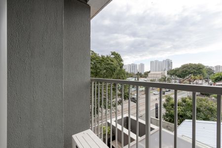 Studio para alugar com 20m², 1 quarto e sem vagaVaranda