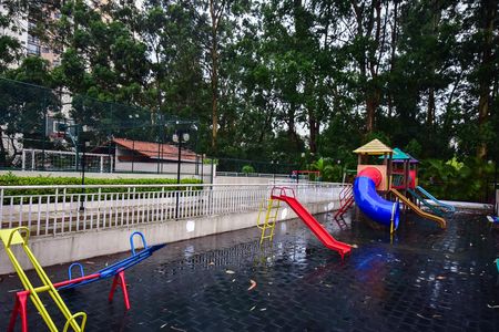 Playground 1 de apartamento para alugar com 2 quartos, 52m² em Parque Taboão, Taboão da Serra