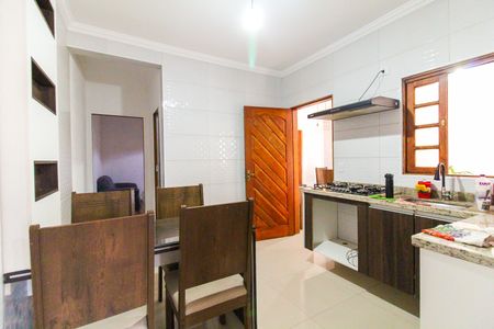 Casa à venda com 156m², 2 quartos e sem vaga Casa à venda com 156m², 2 quartos e sem vagaCozinha